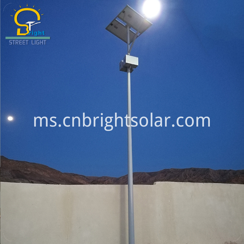 Solar Street Light dengan Battery Hanging Solar Street Light with Hanging Battery
